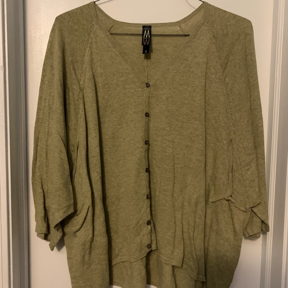 XL Marla Wynne Button Top